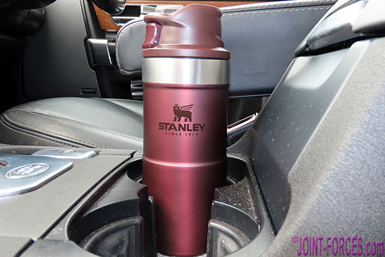Stanley The Trigger-Action Travel Mug 350 ml, light blue, thermos